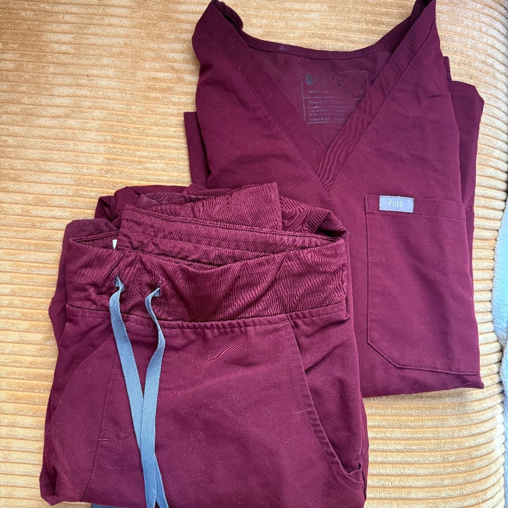 FIGS SCRUB SET